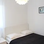 Lägenhet Luxury With Private Pool Trogir